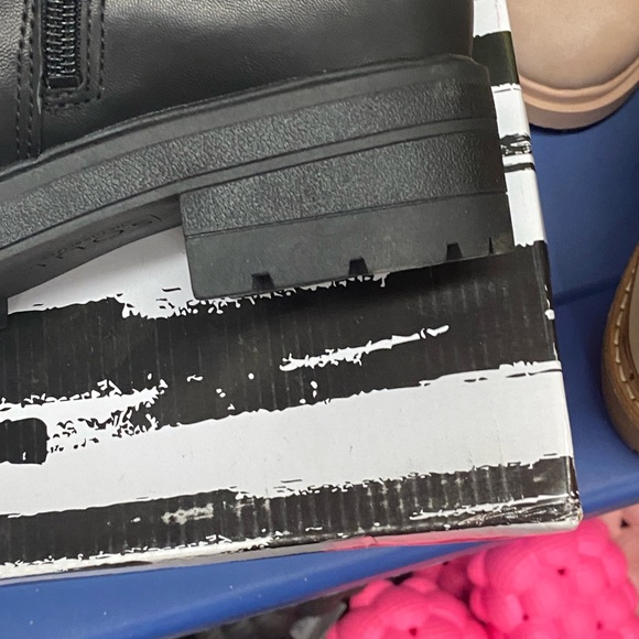 Free Shipping!!!Black SOUL Naturalizer Boots - Picture 3 of 4